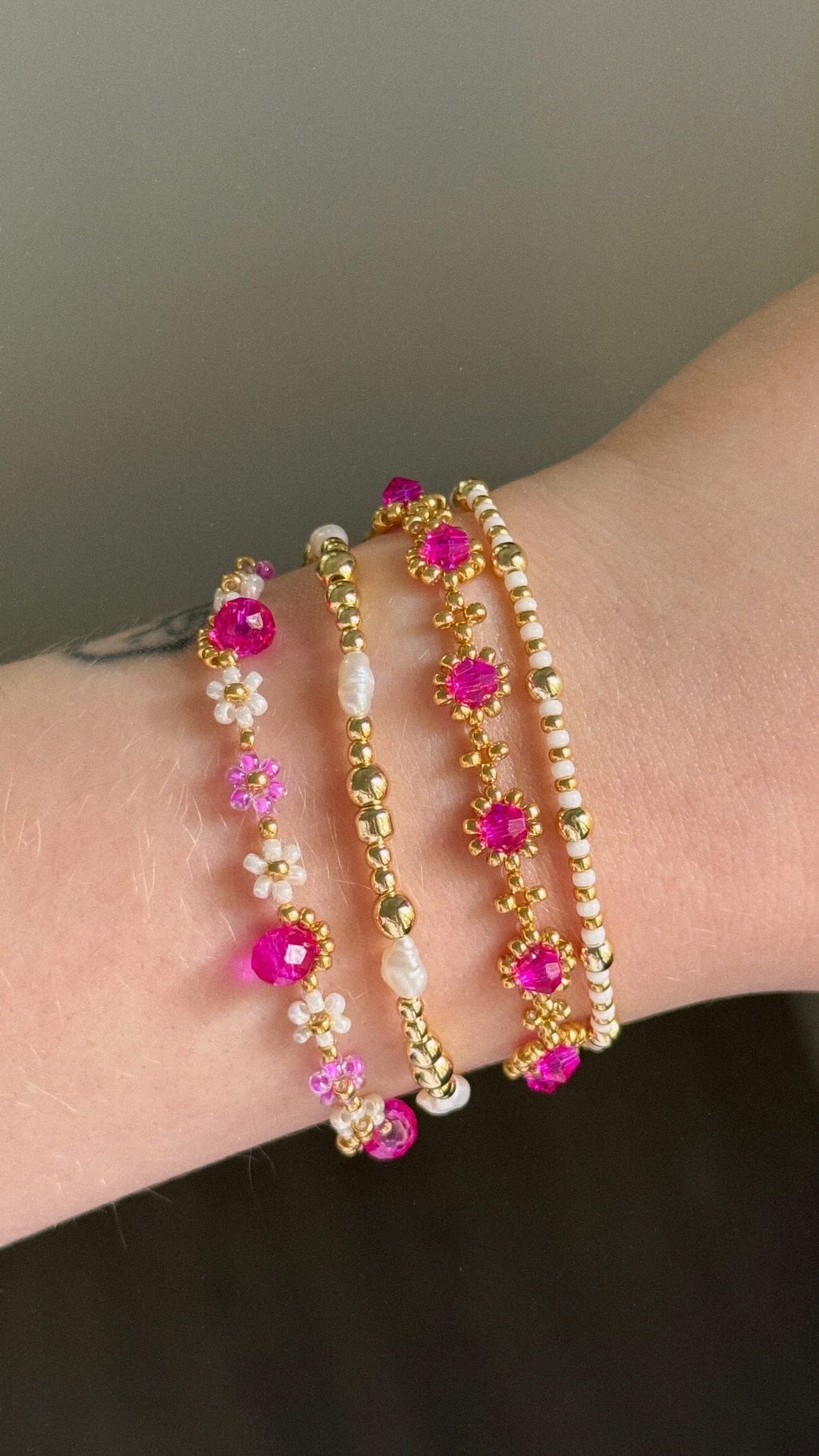 Golden Elisabetta bracelet stack in gold or silver